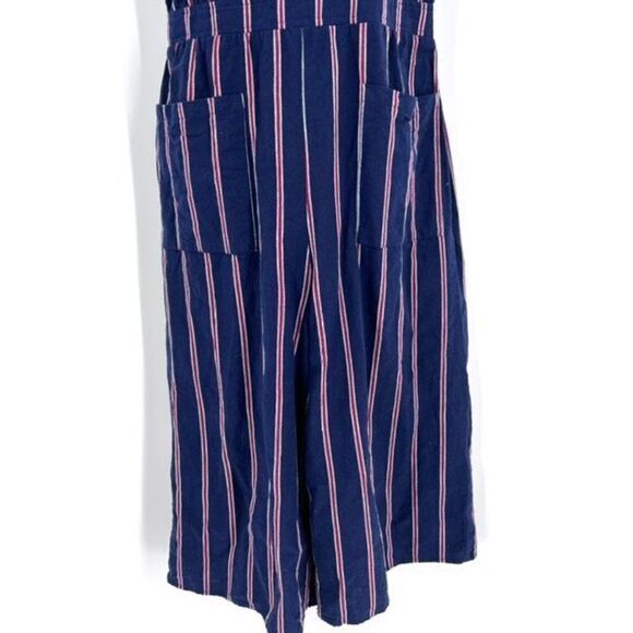 Universal Thread navy Striped Halter Jumpsuit Romper Size With Pockets Size medi - Picture 11 of 13